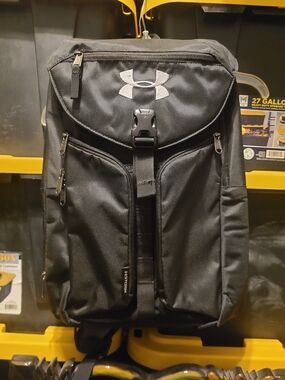 Under Armour Black Men's Sling Backpack